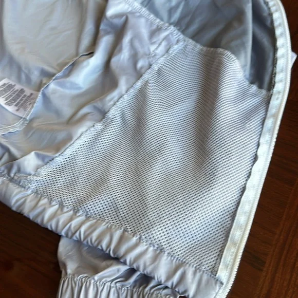 Columbia *NWOT* Women’s May Valley Windbreaker - Picture 8 of 15